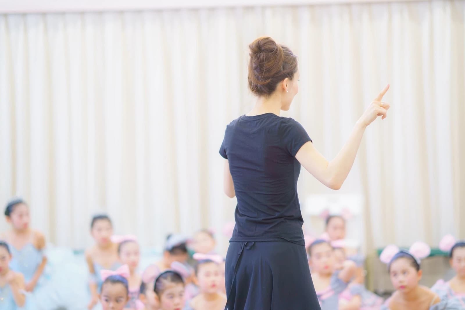 Ayami Ballet のレッスン風景