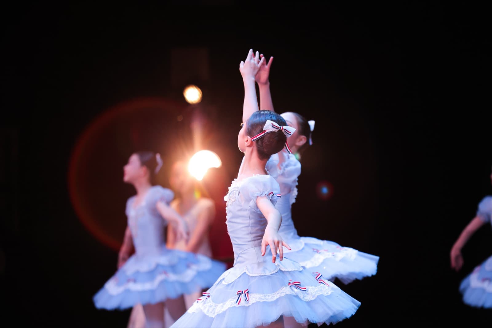 Ayami Ballet の伸びやかなレッスン風景